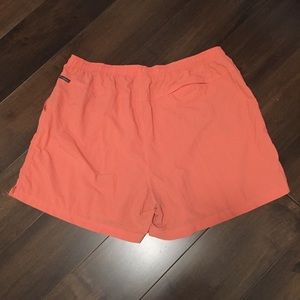 Women’s Columbia shorts
